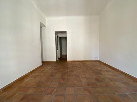 « AVIGNON IM - APPARTEMENT T2 RÉNOVÉ DE 32.15M² » - Photo 2