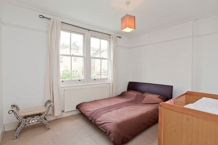 4 Bed Terraced House, Gleneldon Road, SW16 - Photo 5