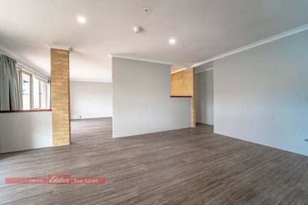 WONDERFUL FAMILY HOME IN WARNBRO!! - Photo 2