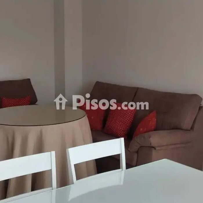 Piso en alquiler en Jaén Capital - Photo 1