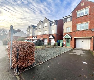 4 bed town house to rent Friars Terrace, Stafford ST17 - Photo 5