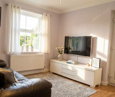 1 bedroom semi-detached house to rent - Photo 5