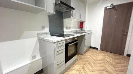 Studio to rent - Photo 5