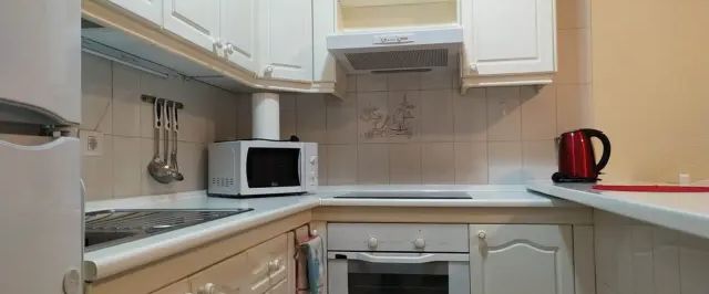 Apartamento en alquiler en Avenida Familia Betancourt y Molina, 1 - Photo 1