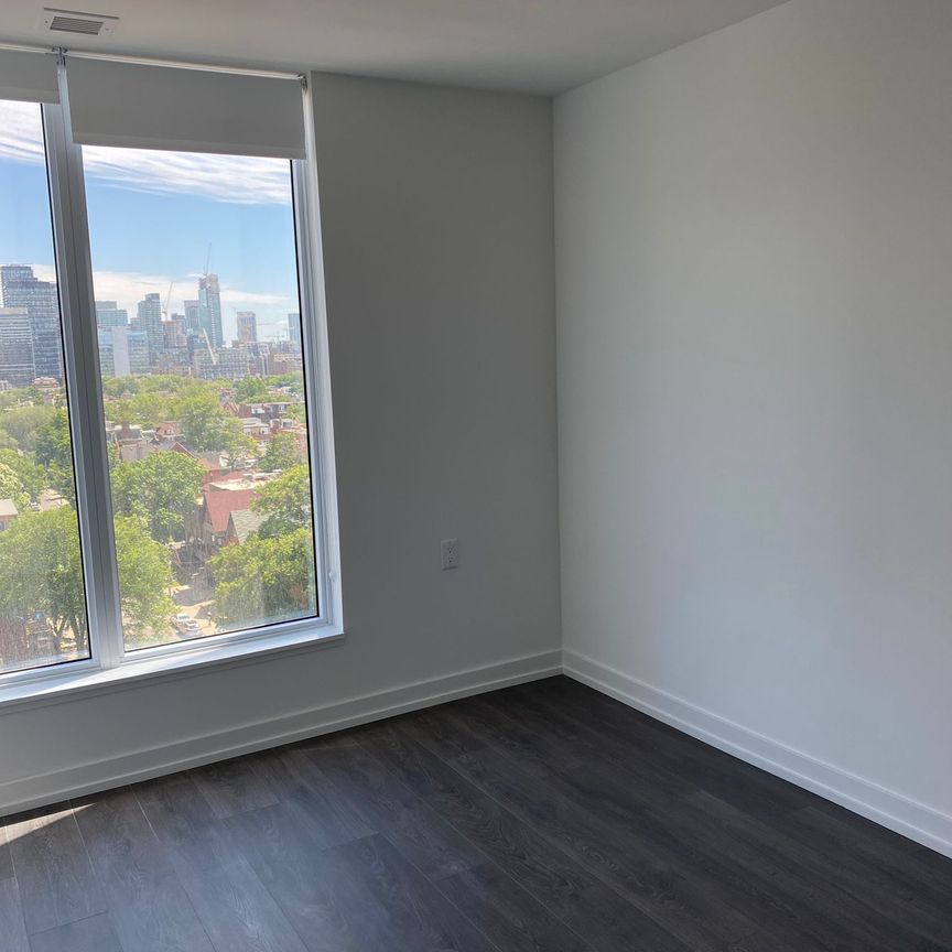 For Lease - 203 College Street Unit# 901, Toronto, Ontario - Photo 1