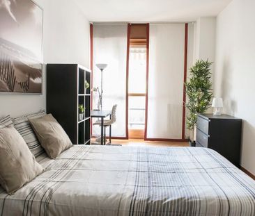 Via Francesco Primaticcio, Milan, Lombardy 20147 - Photo 4