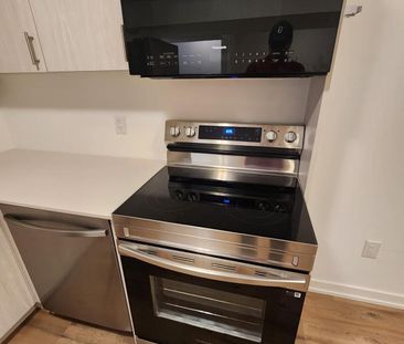 For Lease - 2 Marina Place, Welland, Ontario - Photo 1