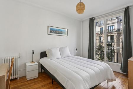 Location Appartement 2 pièces Meublé 38m² PARIS 15ème - Photo 5