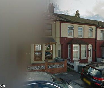 Room in a Shared House, Luton, LU4 - Photo 1