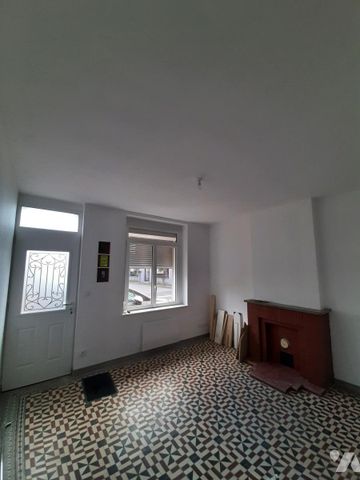 A LOUER DOUVRIN - Maison 3 chambres, cour et garage - Photo 2