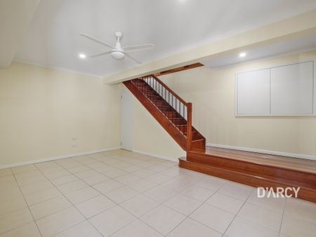 32 WOODLAND ST - Photo 4