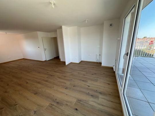 Location Appartement 2 pièces 59m² LILLE 59000 - Photo 1