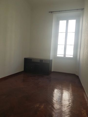 Location Appartement - Nice - Photo 5