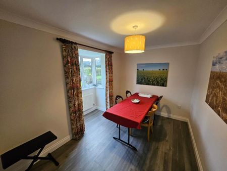 3 bedroom terraced house to rent - Photo 2