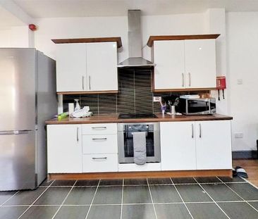 7 bedroom house to rent - Photo 4