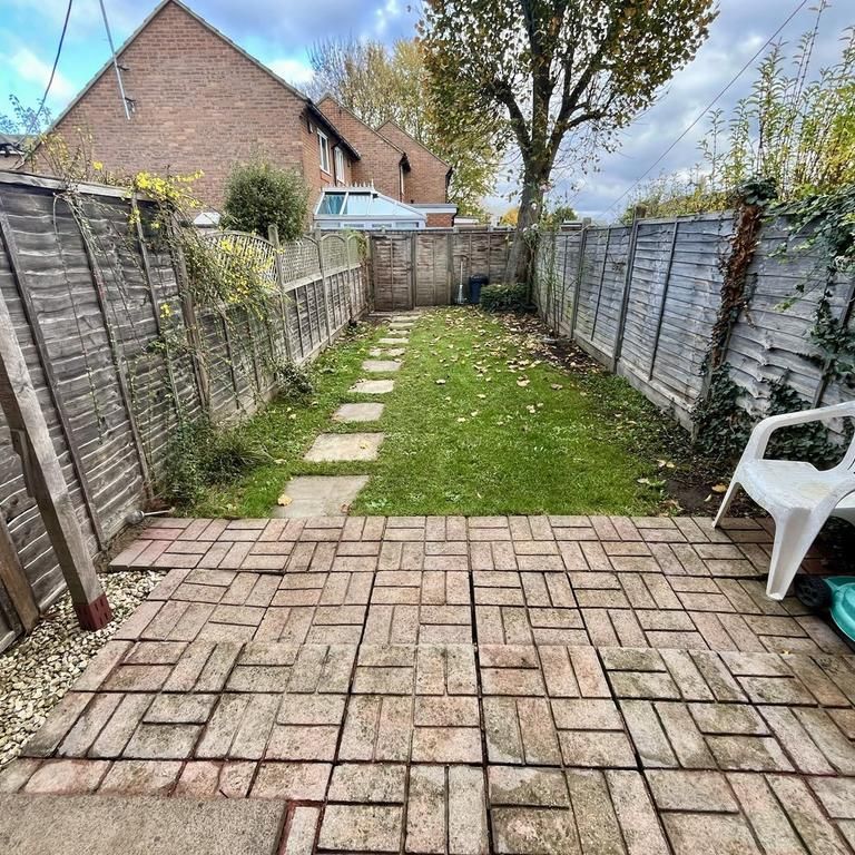 1 bedroom terraced house to rent - Photo 1