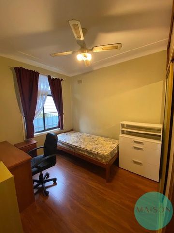 Rooms / 35 Milne Street, Shortland NSW 2307 - Photo 2