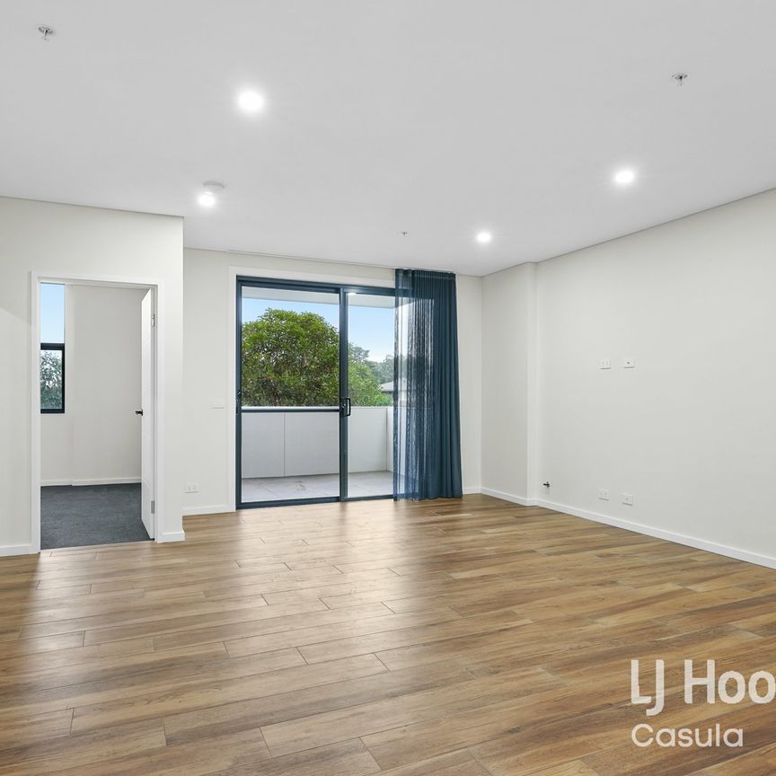 Comfortable and Stylish Apartment in Edmondson Park - Photo 1