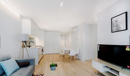 2 Bedroom*L56 - Photo 3