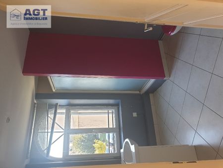 Location Appartement 1 pièce 32m² BEAUVAIS 60000 - Photo 3