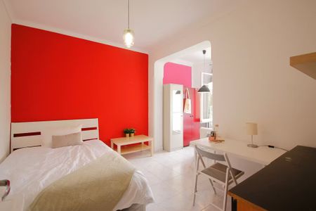 Carrer del Cinca, Barcelona, Catalonia 08030 - Photo 4