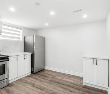 For Lease - 313 Ashbury Road Unit# Lower, Oakville, Ontario - Photo 3