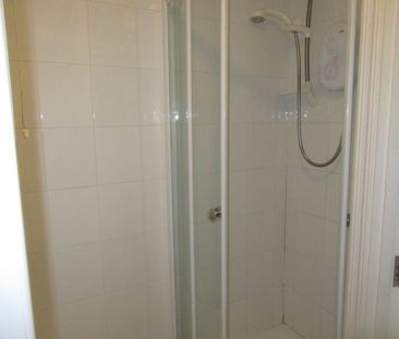 1 bed studio flat to rent in Old Tiverton Road, Exeter, EX4 - Photo 1