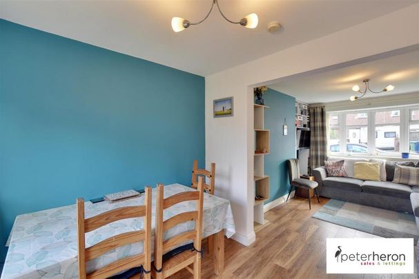 2 bedroom semi-detached house to rent - Photo 1