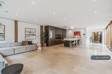 4 bedroom detached house to rent - Photo 5