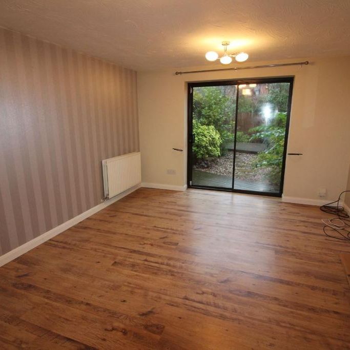 2 bedroom terraced house to rent - Photo 1