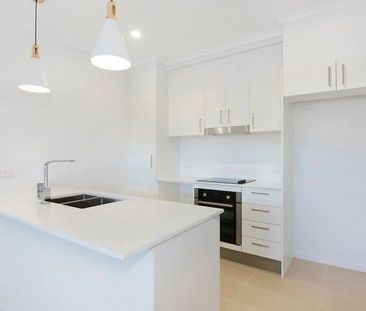 UNFURNISHED 2 BEDROOM APARTMENT - BOWEN HILLS - Photo 4