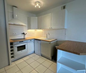 Location Appartement 2 pièces Meublé 50m² MERIGNAC 33700 - Photo 5