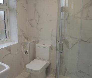 Studio to rent - Photo 6