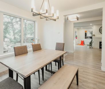 99 Kenaston, Winnipeg, MB - Photo 1