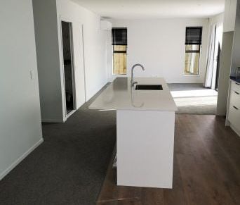 Stylish Low Maintenance Living at Jack’s Landing - Photo 6