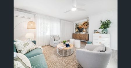 Beachside Charm – Renovated Home Just 400m to Mudjimba Beach - Photo 2