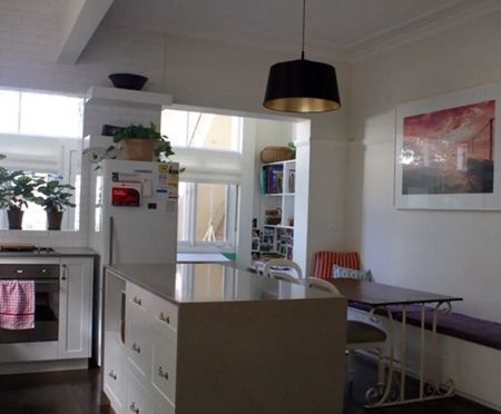 Bondi Junction - Photo 3