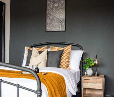 Cross Henley Road (room 3), Bramley, Leeds - Photo 4