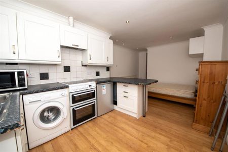 1 bedroom apartment to rent - Photo 4