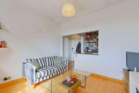 Highbury Hill, Highbury, London, N5 - Photo 3