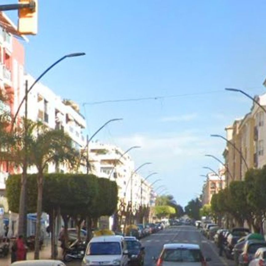 Alquiler de piso en Avenida del Mediterráneo - Photo 1