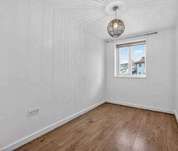 Dobbins Road, Barry, CF63 - Photo 5