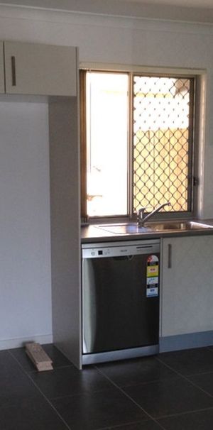 1B Oriole Street, Griffin QLD 4503 - House For Rent | Domain - Photo 1