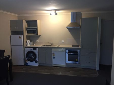 Chic 1BR Apartment with Ample Parking! - Photo 3