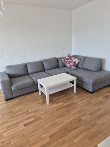 Hagalundsgatan, Solna - Photo 2