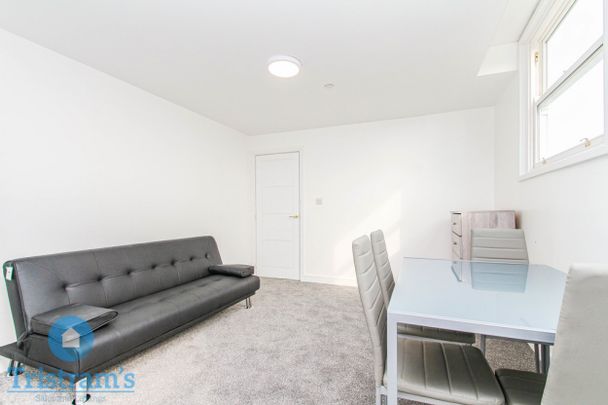 2 bed Apartment for Rent - Photo 1