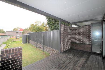 8 Page St Wentworthville NSW 2145 - Photo 2