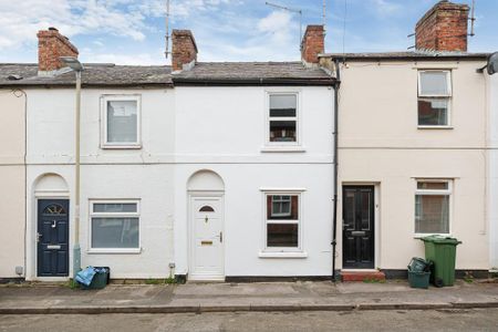 2 bedroom terraced house to rent - Photo 5