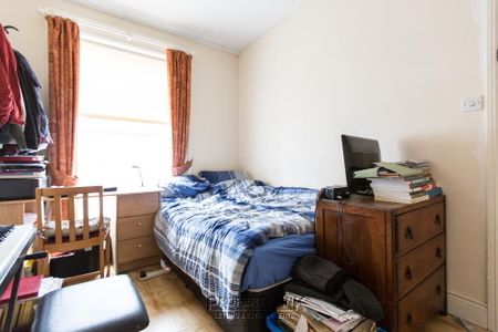 STUDENT ACCOMMODATION, 2 Princes Street, Derry/Londonderry, BT48 7EY - Photo 4