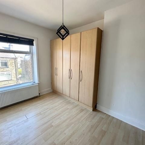 3 bedroom end of terrace house to rent - Photo 1